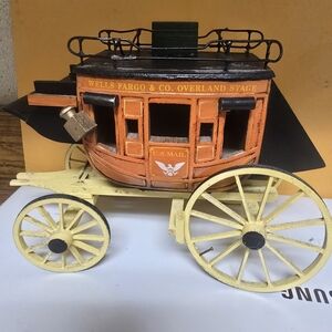 Overland Stage Model - Orange and Yellow